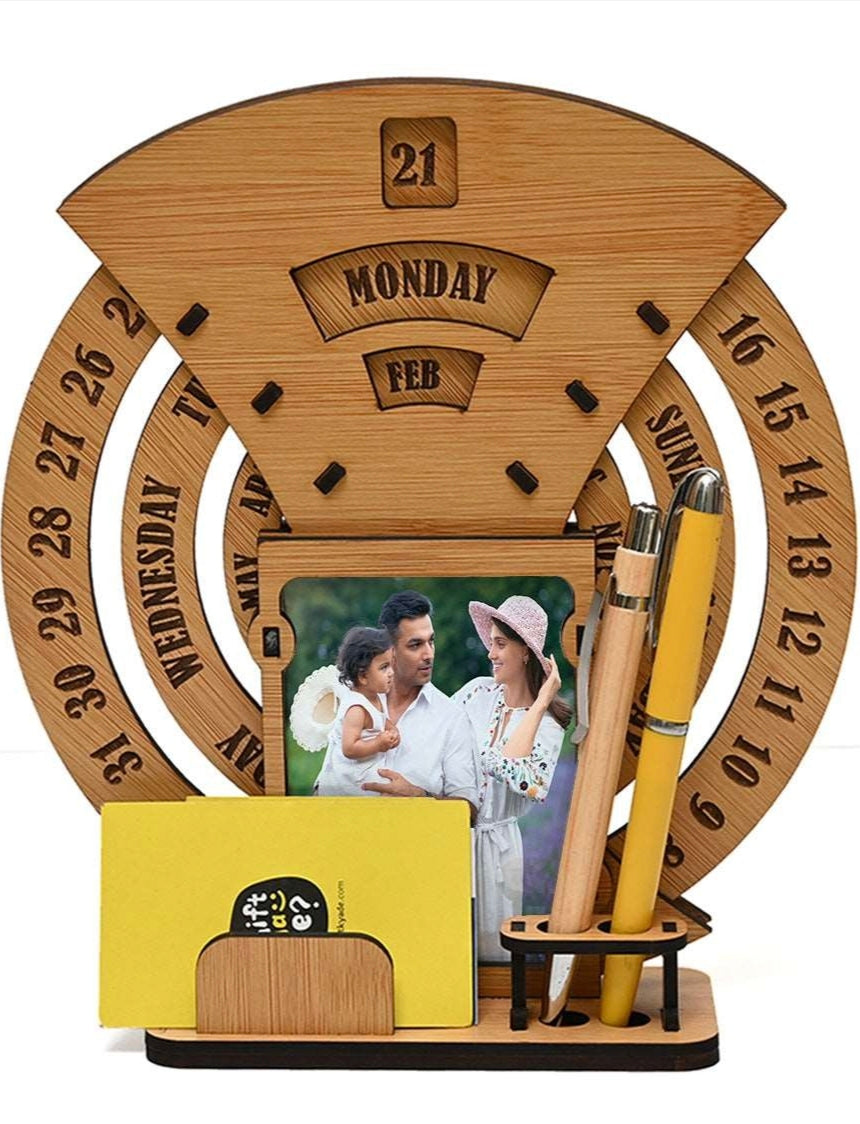 Eco-Friendly Round Calendar with Custom Photo Options | The Eco-Friendly Round Calendar | Perfect for Corporate Gifting