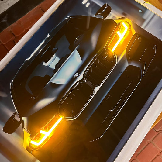 BMW G30 M5 - Neon LED Car Poster